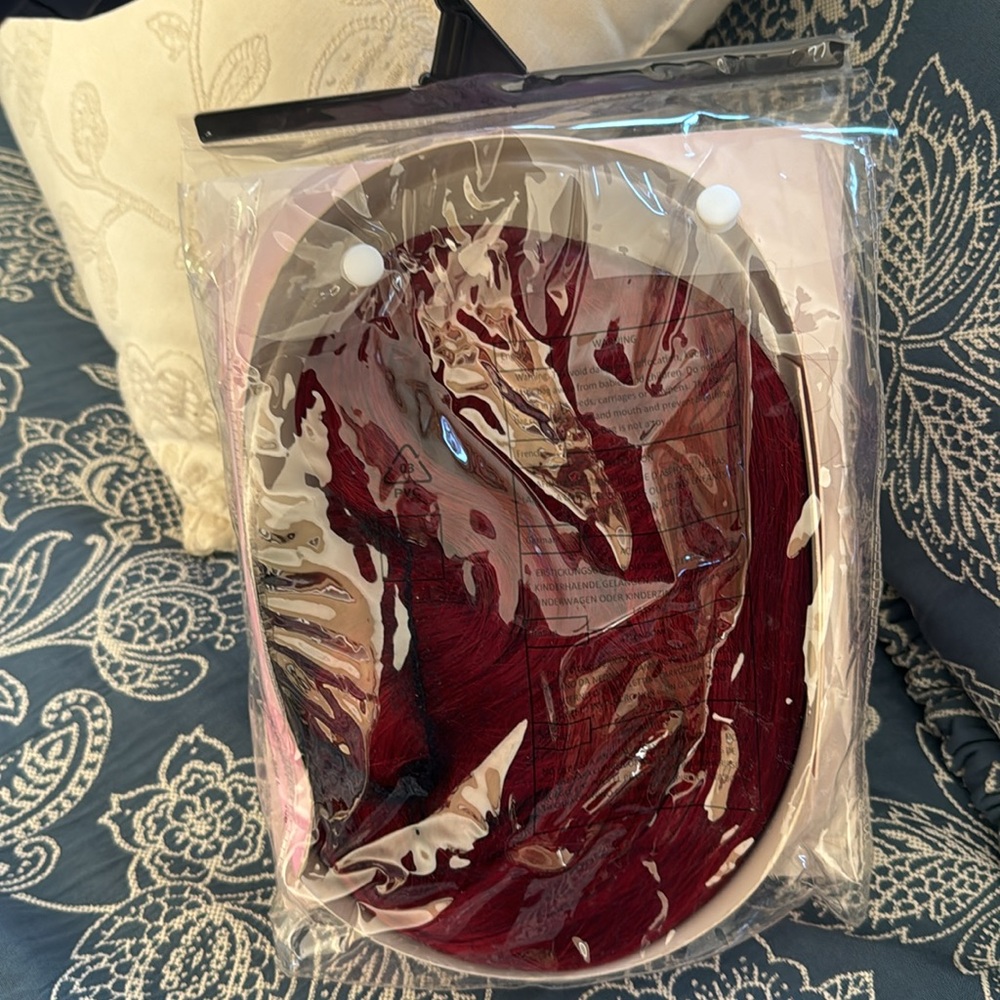 BRAND NEW LONG RED HAIRED WIG IN PACKAGE - Picture 4 of 4